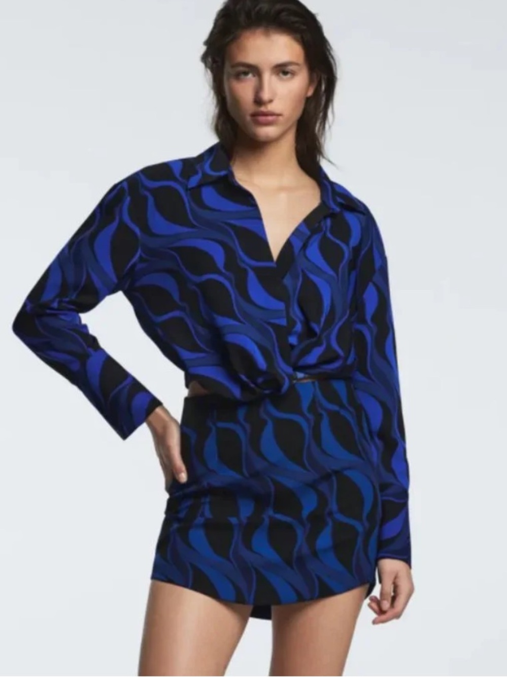 Zara Black and Blue Wave Blouse